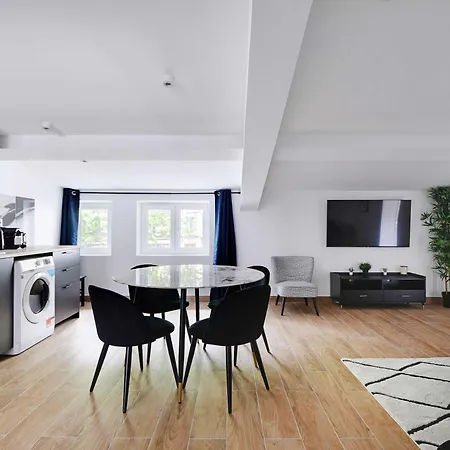 Refreshing 2bd-6p - 18th Ard Paris