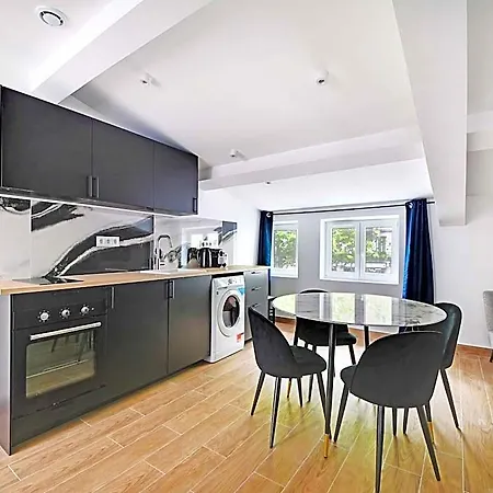 Refreshing 2bd-6p - 18th Ard