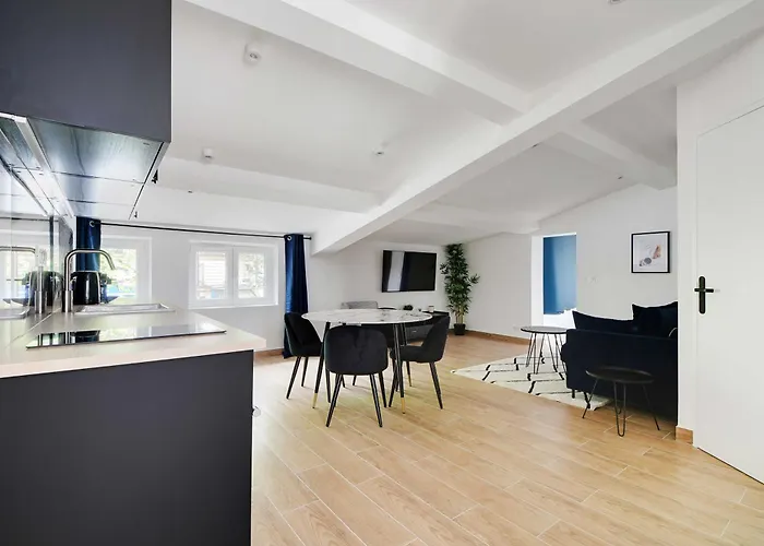 Daire Refreshing 2bd-6p - 18th Ard *